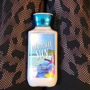 Bath & body works body lotion